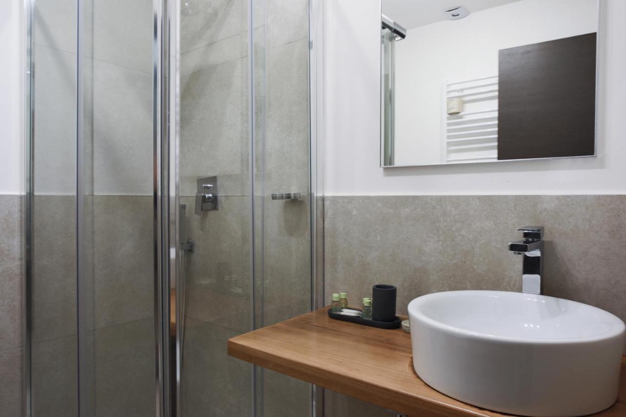 Bespoke Roma Suites Kültér fotó