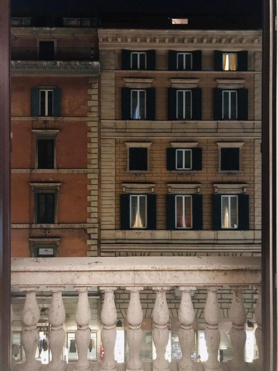 Bespoke Roma Suites Kültér fotó