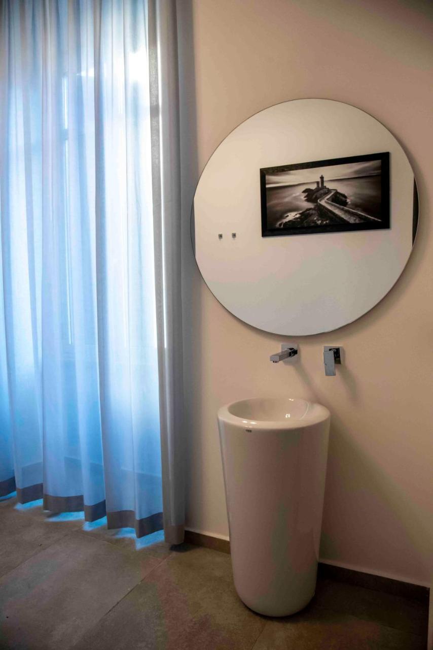 Bespoke Roma Suites Kültér fotó