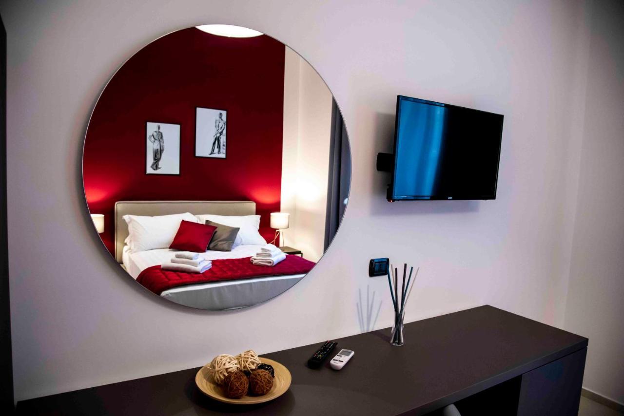 Bespoke Roma Suites Kültér fotó