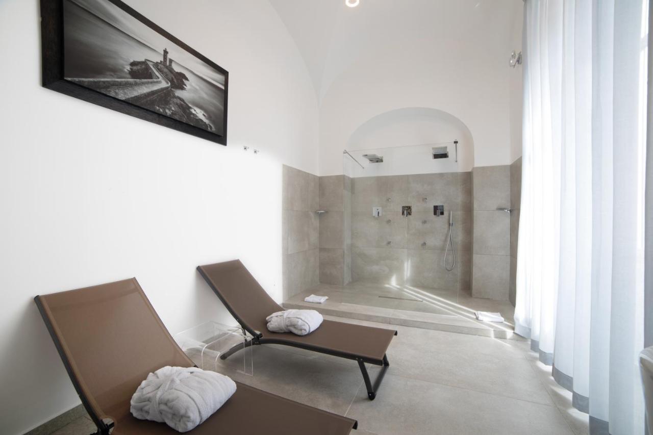 Bespoke Roma Suites Kültér fotó