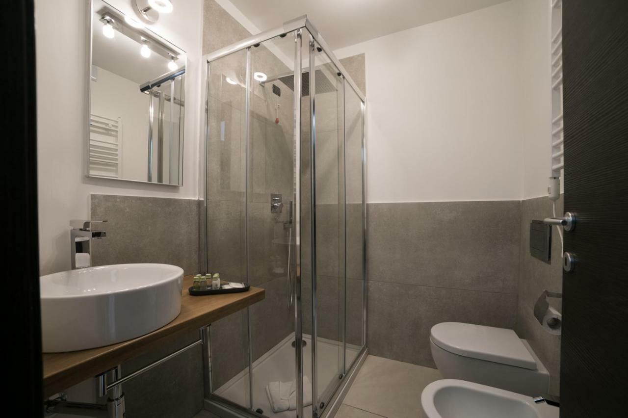 Bespoke Roma Suites Kültér fotó