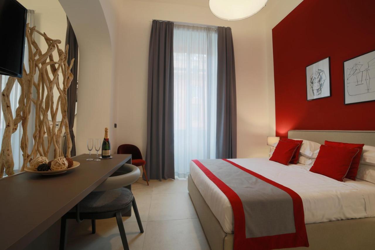 Bespoke Roma Suites Kültér fotó
